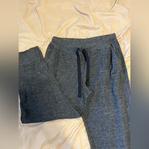 NIKE jogger  size medium